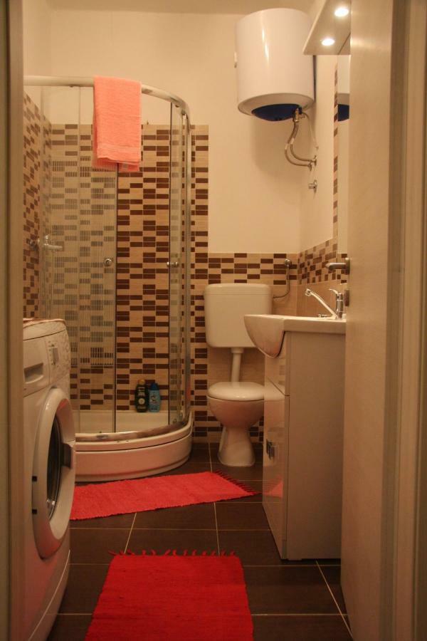 Apartment In City Center Fiume Esterno foto