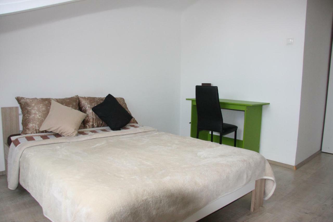 Apartment In City Center Fiume Esterno foto