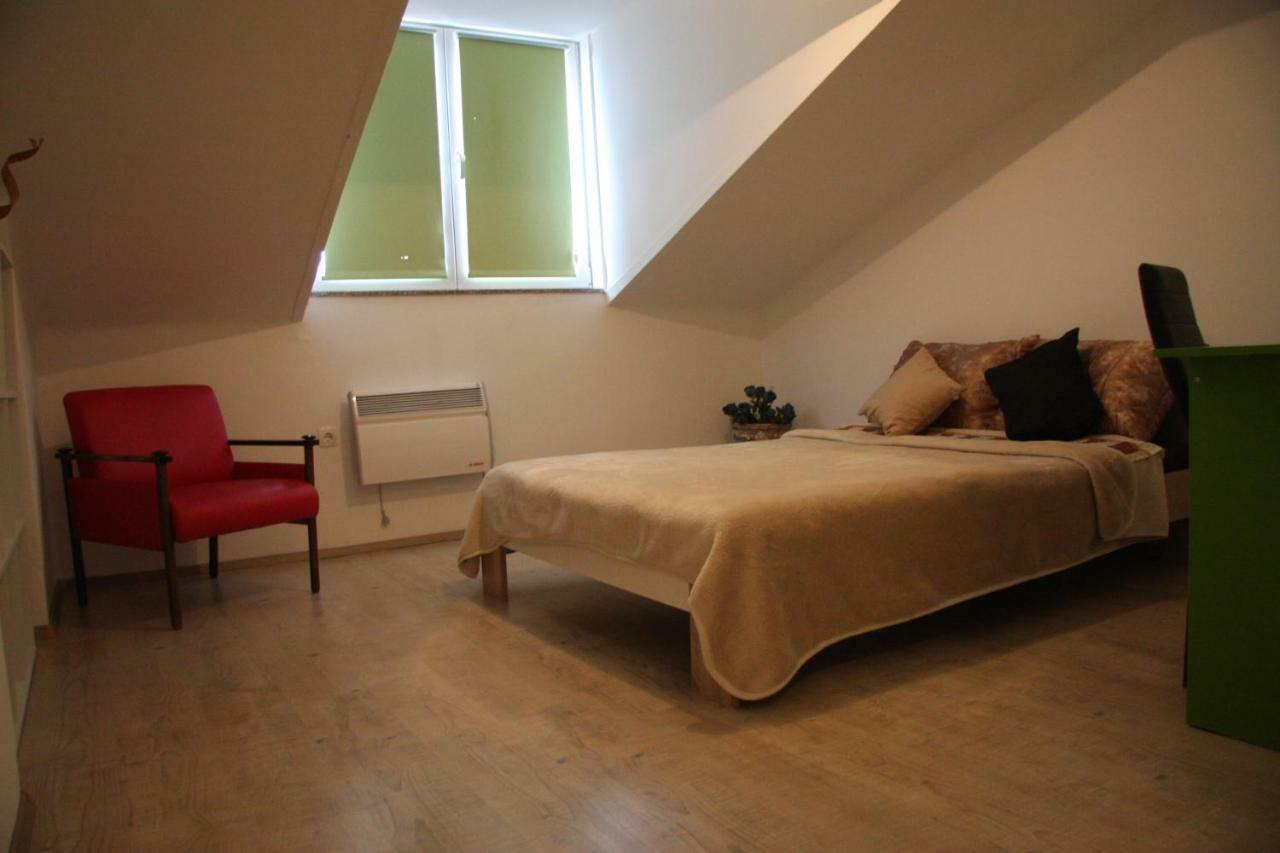 Apartment In City Center Fiume Esterno foto