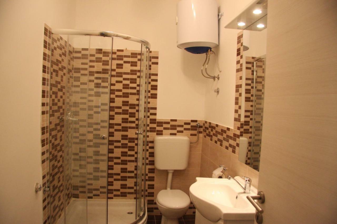 Apartment In City Center Fiume Esterno foto